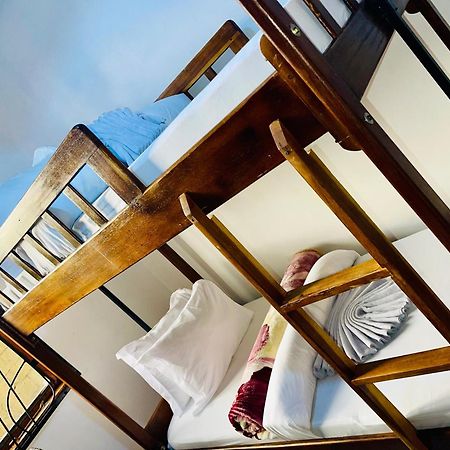 Sophie Homestay Moshi Bagian luar foto