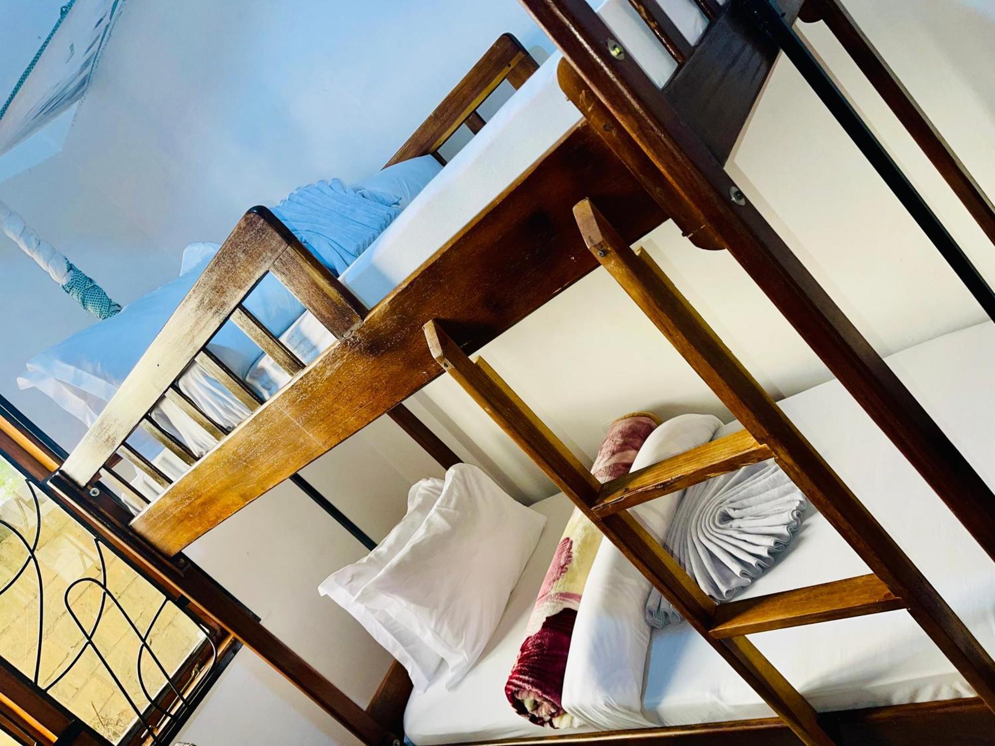 Sophie Homestay Moshi Bagian luar foto